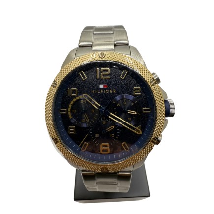 Montre Tommy Hilfiger chrono quartz, produit neuf