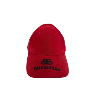 Casquette Balenciaga taille L, état neuf.
