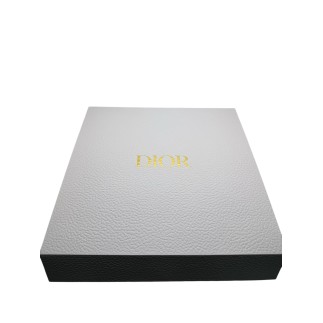 Puzzle Dior, produit neuf