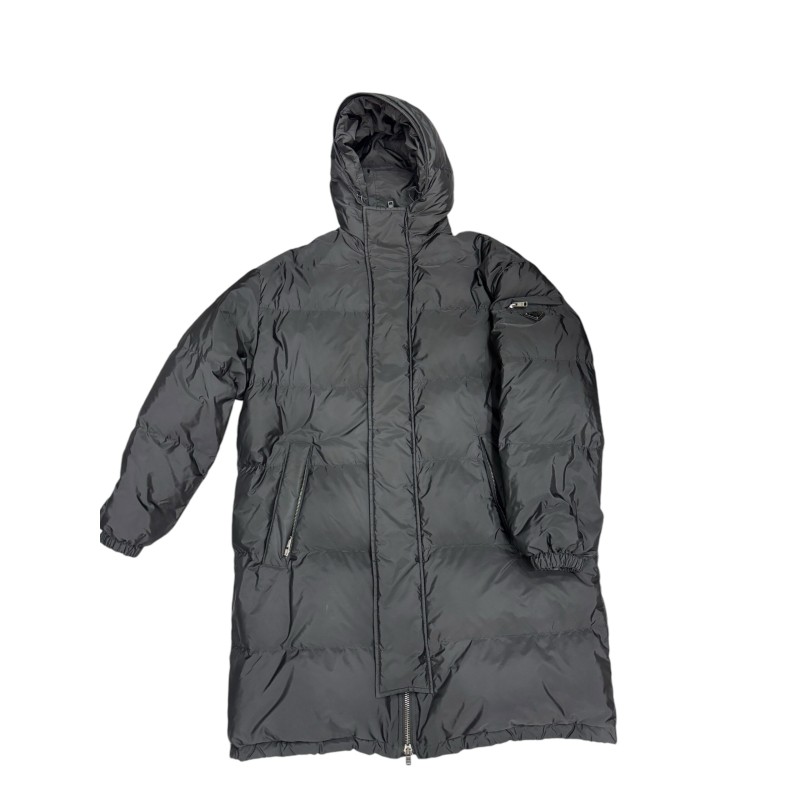 Longue Doudoune Prada taille M Longue Doudoune Prada taille M