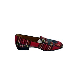 Mocassins Gucci Tartan Loup P42. Etat neuf.