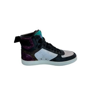 Sneaker Louis Vuitton Rivoli P42, état neuf.