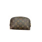 Pochette cosmétique Louis Vuitton. Pochette cosmétique Louis Vuitton.
