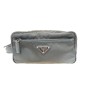 Pochette Prada Re-Nylon, état neuf. Pochette Prada Re-Nylon, état neuf.