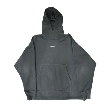Sweat ACNÉ Studio taille XL.