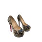 Escarpins Christian Louboutin Python Butterfly Print P39 Escarpins Christian Louboutin Python Butterfly Print P39