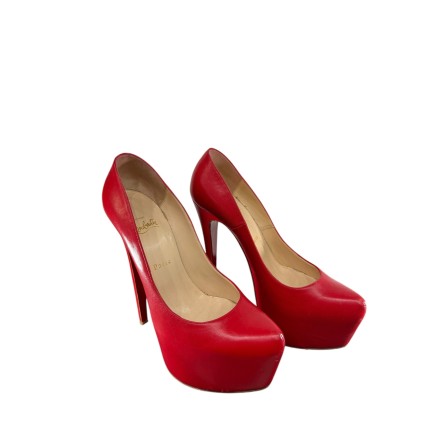 Escarpins Louboutin Daffodile rouge P39.