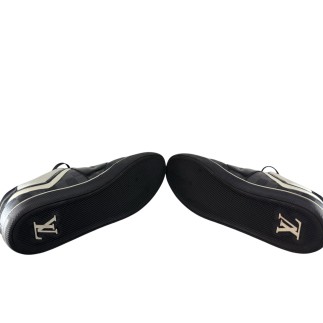 Sneaker Louis Vuitton A/W Heroes. P44. Etat neuf.
