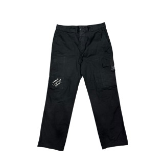 Cargo Louis Vuitton taille 52, état neuf avec facture.