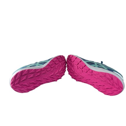 Asics Sonoma 6 GTX P39.5 produit neuf.