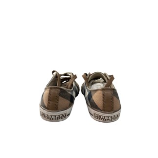 Sneaker Burberry P38