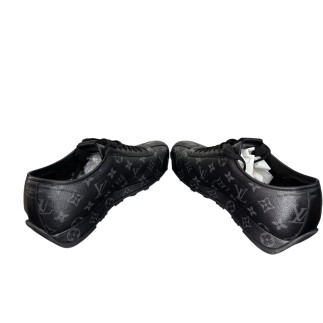Sneaker Louis Vuitton LV Monogram Logo P44