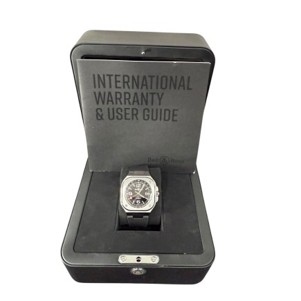 Bell&Ross BR05 GMT full set de 2024, garantie 4 ans.