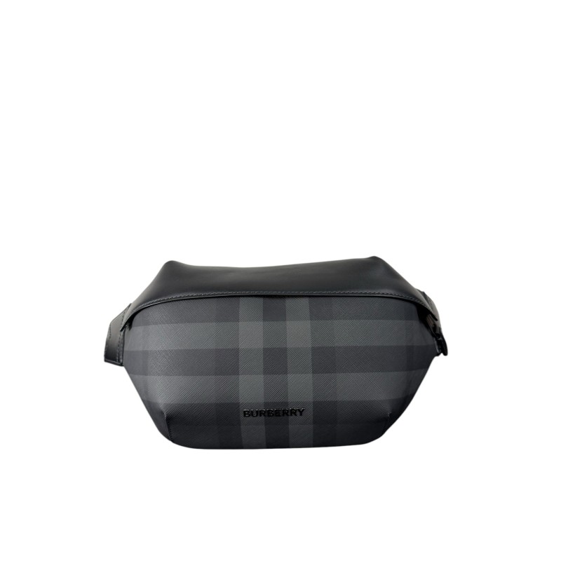 Sac ceinture Burberry 2025, état neuf. Sac ceinture Burberry 2025, état neuf.