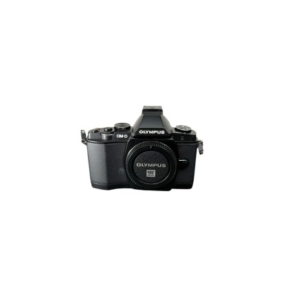 Olympus OM-D ED-M 10 III avec 14-42 16.1 MP