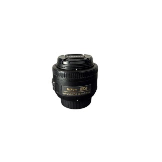 Nikon 35mm F1.8