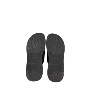 Sandale Dior Alias Cuir Gravity Noir, P41-42, Etat neuf.