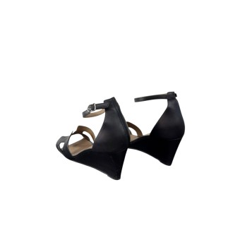 Sandale Hermes Legend P39 en cuir.