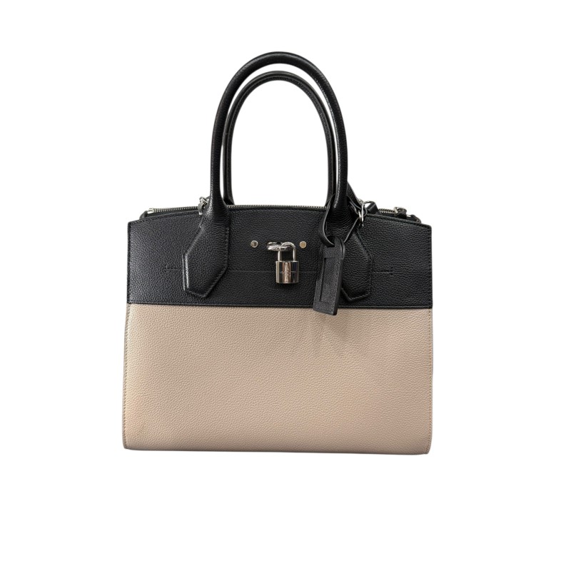 Louis Vuitton City Steamer MM avec bandoulière et facture. Louis Vuitton City Steamer MM avec bandoulière et facture.