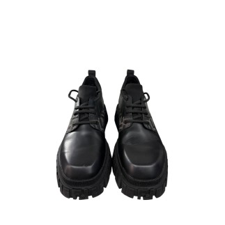 Chaussures à lacets Fendi Force P42. Avec facture.