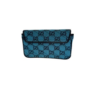 Sacoche bandoulière Gucci Marmont, en parfait état.